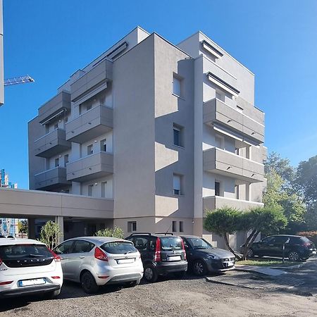 Guest Holiday Gramsci Reggio nell'Emilia Esterno foto