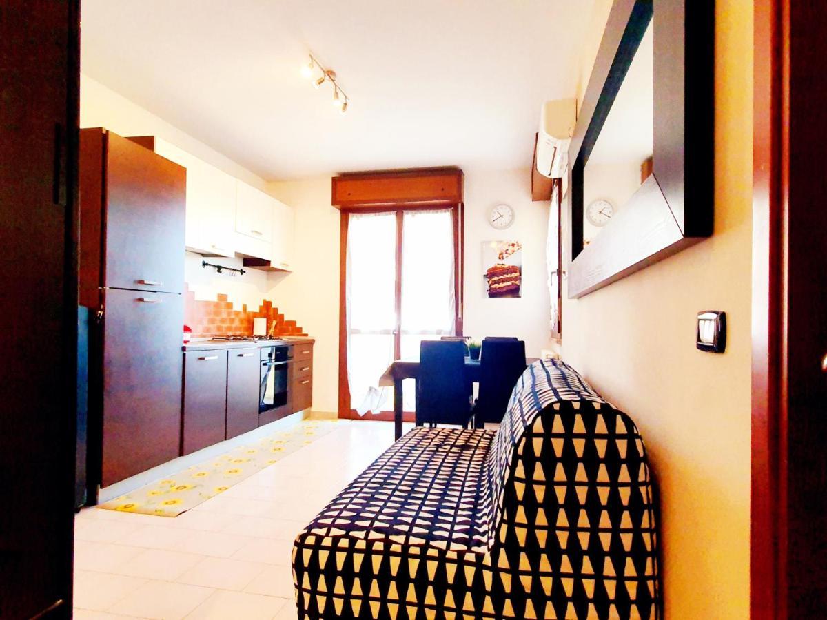 Guest Holiday Gramsci Reggio nell'Emilia Esterno foto